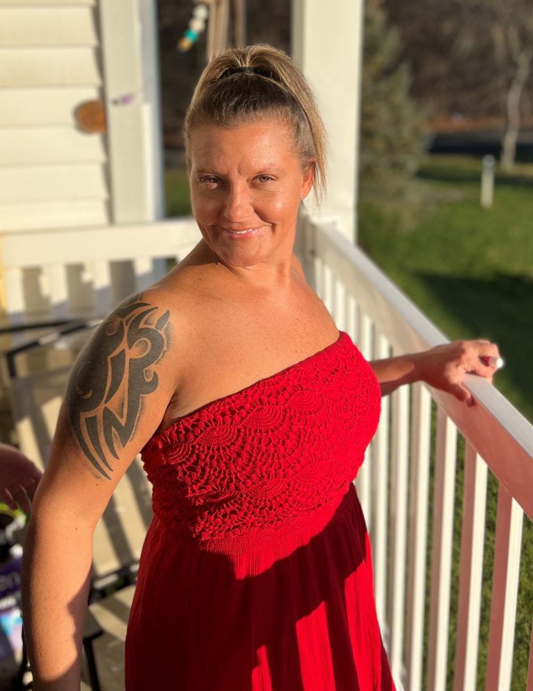 Newington, Tina