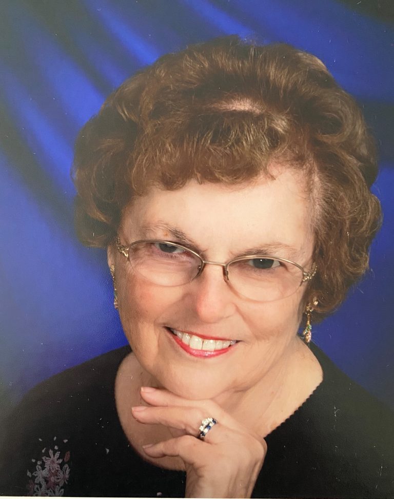 Slayton, Gloria