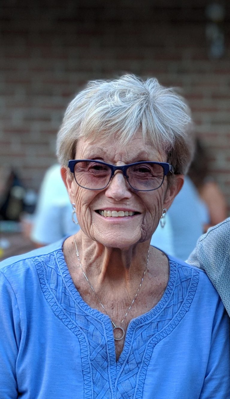 Chalker, Harriet