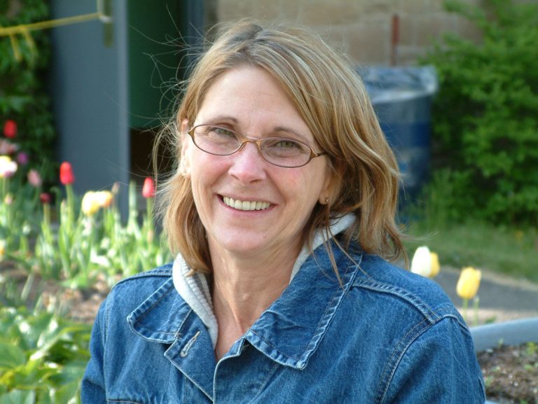 Kennedy, Lori